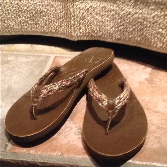 op women's flip flops